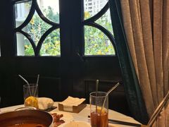 -洋房火锅(上海新天地南北里店)