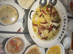 -江渔儿酸菜鱼(映月湖环宇城店)