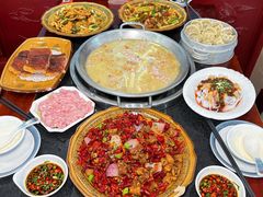 -老来福·非遗酸汤兔(凯旋路店)