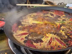 -黄潇洒老火锅(九眼桥宏济巷店)