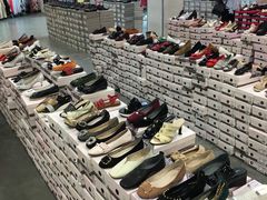 -上品折扣(回龙观店)