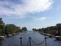 -亚龙湾喜来登·美景台大堂吧