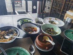 -丽江悦榕庄酒店-明月·雪山庭院餐厅