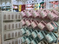 -名创优品(山东青岛东方城店)