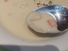 奶油海鲜浓汤-萨莉亚意式餐厅(杭州西溪龙湖天街店)