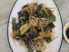 -轩记海鲜餐厅·四十五年老字号·经典粤菜(西区彩虹店)