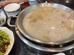 -老来福·非遗酸汤兔(凯旋路店)