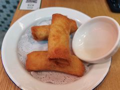 白菜香菇肉丝春卷-柴爿巷·香酥鸡&馄饨(复兴中路店)