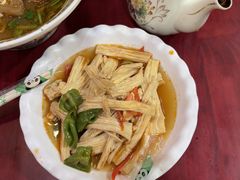 -金杨拉面王小吃面馆·牛三宝面·红烧牛肉粉