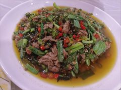 野香菜嫩牛肉-辣螃铠盆盆蟹大排档(总店)