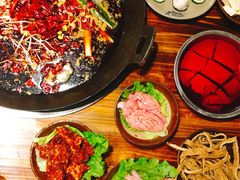 -周幺妹重庆老火锅(银泰城总店)