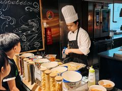 现制意面-怡咖啡海鲜自助餐厅(浦东香格里拉店)