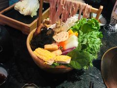-湊湊火锅·茶憩(新中关购物中心店)