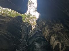 -梭布垭石林景区