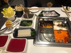 -海底捞火锅(长宁路龙之梦店)