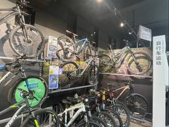 -迪卡侬(西三旗店)