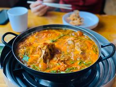-喇喇排骨火锅·传统韩式脊骨汤(望京西园总店)