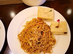 三明治和炒米线-厦门途易蓝罗约海景温泉酒店(园博苑地铁站店)