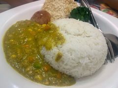 咖喱肉酱鱼扒饭-佰搭果·广式茶餐厅(西华路店)