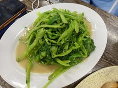 -贞姨美食·老字号海鲜大排档