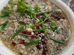 酸菜肥牛-无招牌