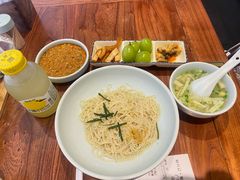 -裕兴记•蟹黄面馆(人民广场店)