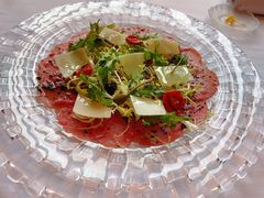 生牛肉薄切沙拉-牛排家(北京长安街英皇集团中心店)