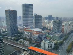 -上海龙之梦万丽酒店