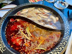 -三江两海老火锅(北京首店)
