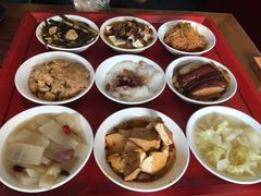 -蓝田九大碗民俗食府(蓝田店)