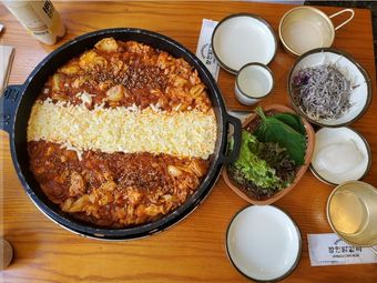 snowing coffee附近商户-首尔-大众点评网