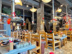 大堂-破瓦寒窑·地摊烤羊排