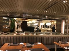 大堂-北京王府井希尔顿酒店·万斯阁西餐厅