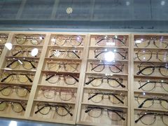 -潘多拉眼镜·蔡司依视路明月(潘家园店)