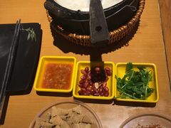 -云晓光头烧烤吧(川沙绿地店)