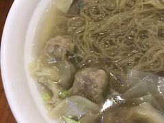 鲜肉云吞面-第一面(东湖西路店)