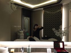 -思妍丽美容