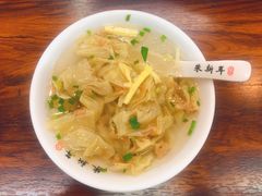 传统小馄饨-朱新年·苏式汤团·面点(北寺塔店)