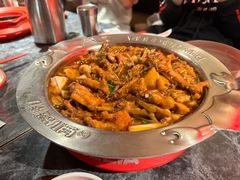 -胖哥俩肉蟹煲(欢乐颂店)