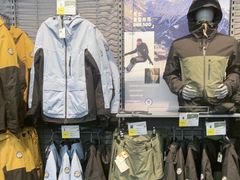 -迪卡侬(越秀公园店)