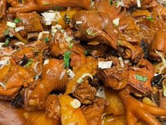 -山河屯铁锅炖(哈西站店)