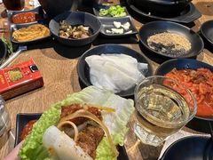 -肉甲韩国木炭烤肉(新壹街1店)