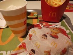 -麦当劳(中山大道中店)