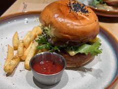 -龙治汉堡(中华城店)