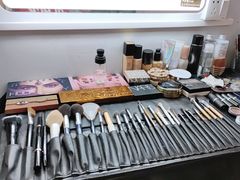 -ME觅妆·定制美妆·彩妆私教(菱角湖店)