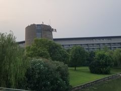 -上海佘山世茂艾美酒店