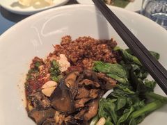 -一坐一忘云南菜(嘉里中心店)