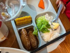 -江渔儿酸菜鱼(万科东荟城店)
