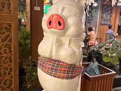 -Naughty Nuri’s Phuket