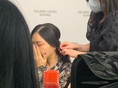 -金夫人化妆摄影职业培训学校